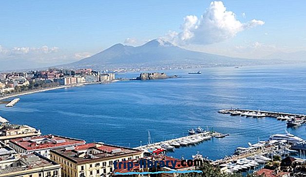 Kde se ubytovat v Neapoli, Itálie: Best Areas & Hotels, 2018